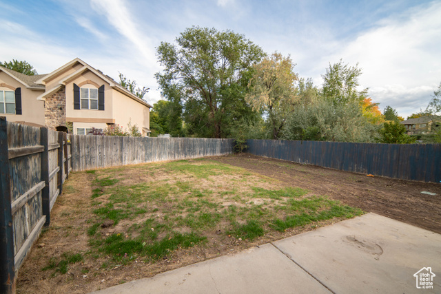 Photo 22 for MLS #2117882 at 885 W Chartres Ave