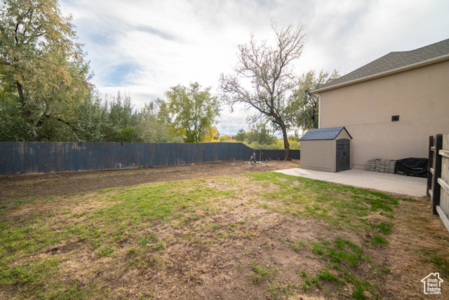 Photo 21 for MLS #2117882 at 885 W Chartres Ave