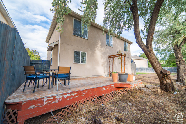 Photo 20 for MLS #2117882 at 885 W Chartres Ave