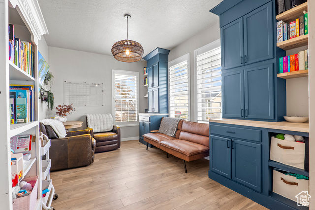 Photo 11 for MLS #2117892 at 11656 S Moring Point Way #572