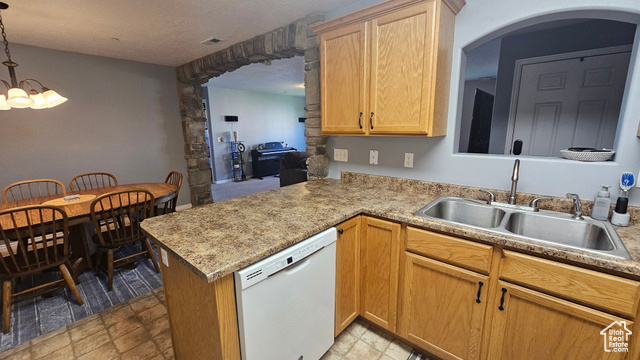 Photo 7 for MLS #2117910 at 3579 E Rock Rd #6