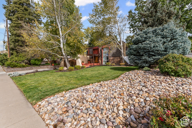 Photo 3 for MLS #2117912 at 183 S 1300 East