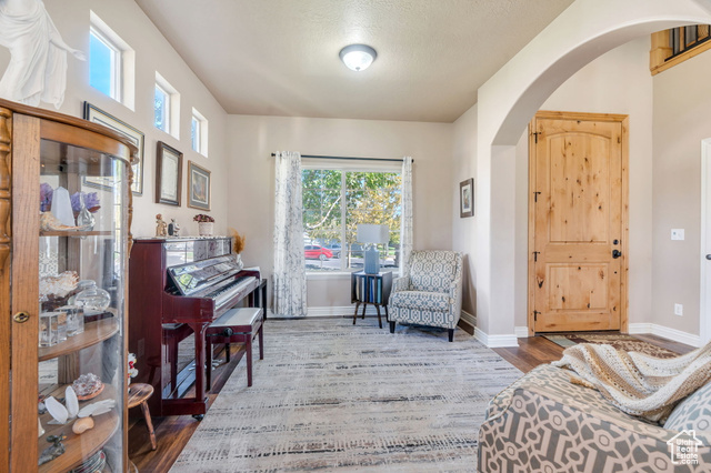Photo 7 for MLS #2117914 at 7691 N Silver Lake Pkwy