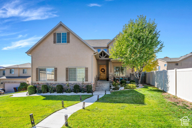 Photo 2 for MLS #2117914 at 7691 N Silver Lake Pkwy
