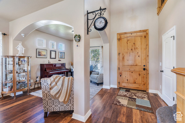 Photo 8 for MLS #2117914 at 7691 N Silver Lake Pkwy