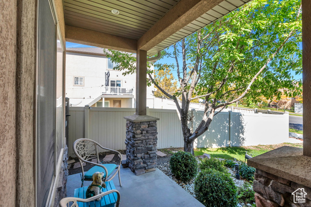 Photo 4 for MLS #2117914 at 7691 N Silver Lake Pkwy