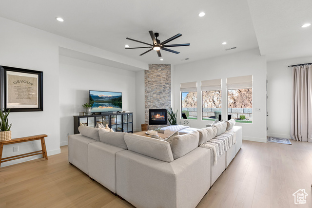 Photo 32 for MLS #2117917 at 983 E Black Oak Dr