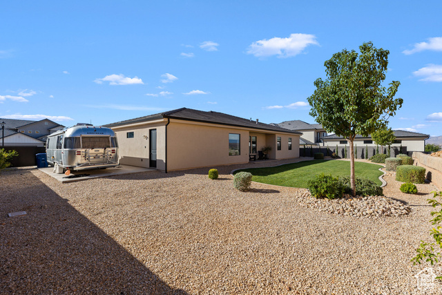 Photo 28 for MLS #2117917 at 983 E Black Oak Dr