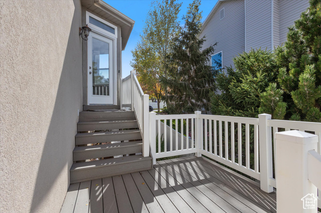 Photo 14 for MLS #2117925 at 913 E Spiers Ln