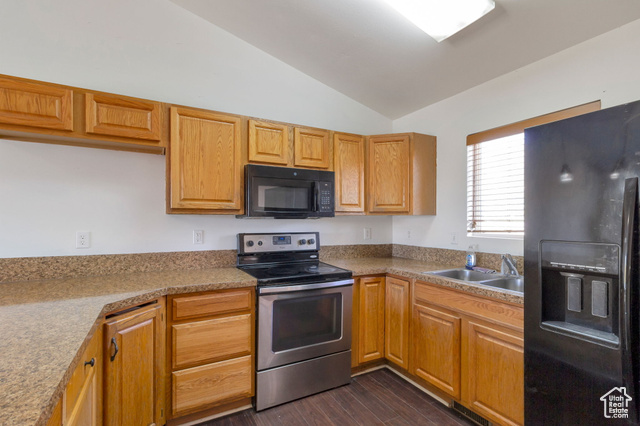 Photo 4 for MLS #2117932 at 1116 N Jefferson Ave