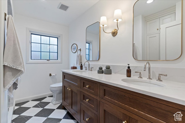 Photo 21 for MLS #2117946 at 980 S Diestel Rd