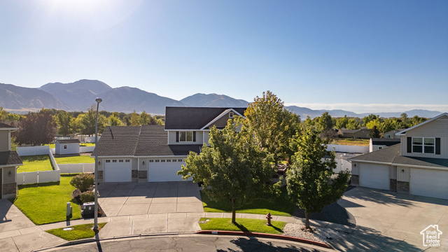 Photo 48 for MLS #2117947 at 1390 W Henry&