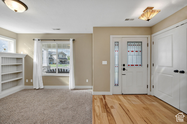 Photo 8 for MLS #2117947 at 1390 W Henry&
