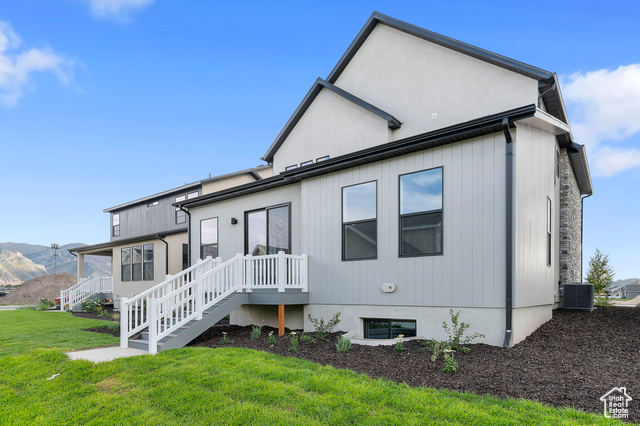 Photo 3 for MLS #2117959 at 3266 W 1570 North