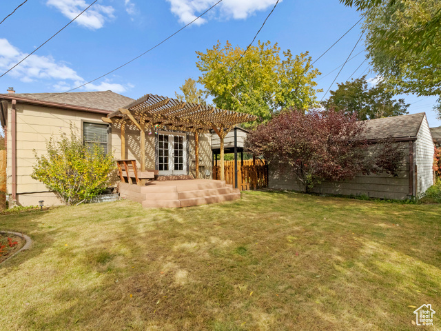Photo 24 for MLS #2117960 at 1056 E Elgin Ave