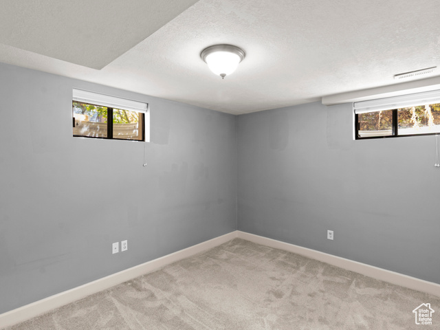 Photo 19 for MLS #2117960 at 1056 E Elgin Ave