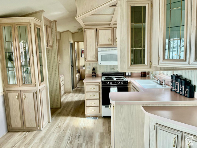 Photo 8 for MLS #2117961 at 1150 W Red Hills Pkwy #183