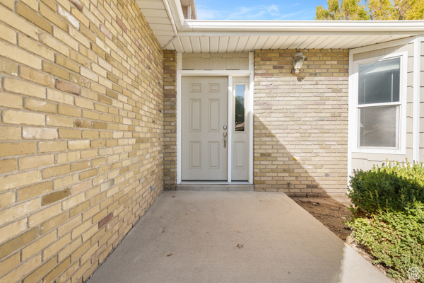 Photo 4 for MLS #2117966 at 9034 S Cheshire Cir