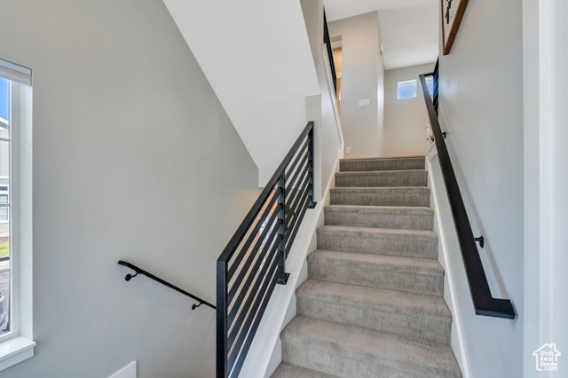 Photo 5 for MLS #2117967 at 3185 W 2400 North