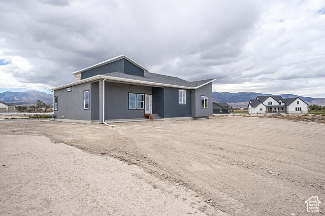 Photo 97 for MLS #2117974 at 565 E Otto Ln #421