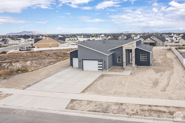 Photo 102 for MLS #2117974 at 565 E Otto Ln #421