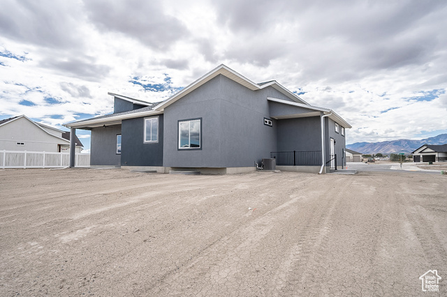 Photo 99 for MLS #2117974 at 565 E Otto Ln #421