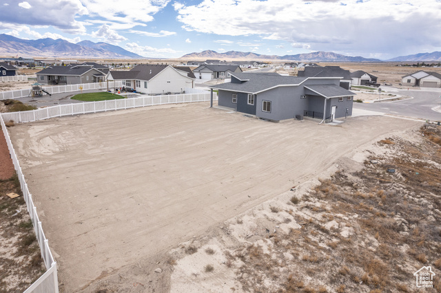 Photo 103 for MLS #2117974 at 565 E Otto Ln #421