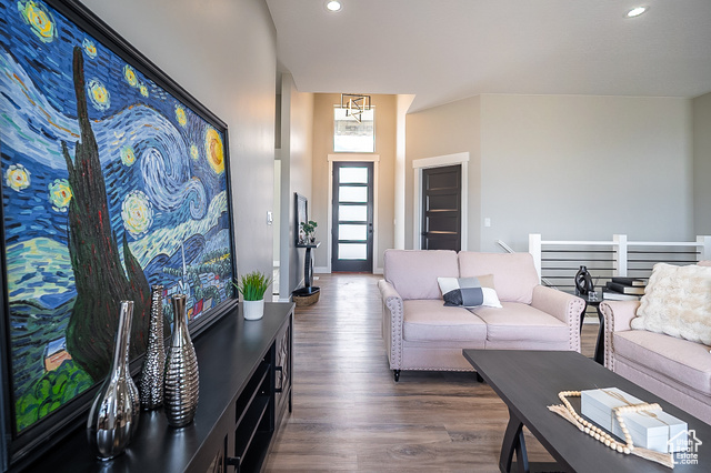Photo 9 for MLS #2117974 at 565 E Otto Ln #421