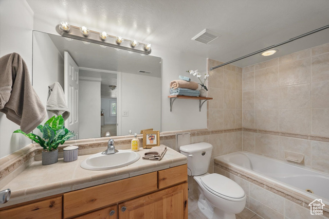 Photo 27 for MLS #2117980 at 1974 S Laurelhurst Dr
