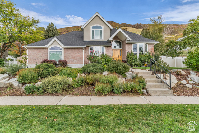 Photo 3 for MLS #2117981 at 8027 S Top Of The World Dr