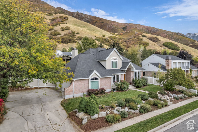 Photo 6 for MLS #2117981 at 8027 S Top Of The World Dr