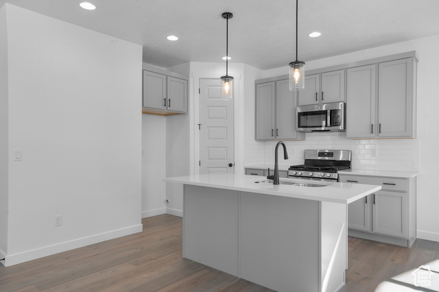 Photo 11 for MLS #2117984 at 1501 N 3250 West