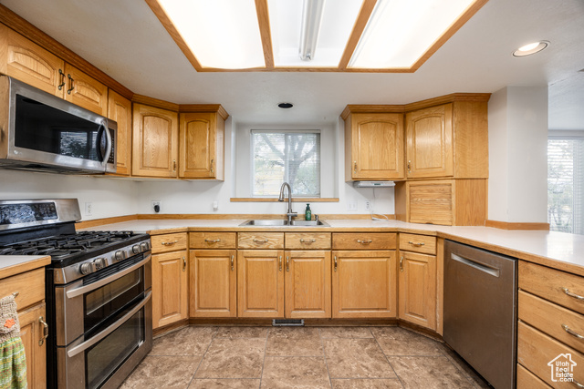 Photo 11 - 430 Country Club Dr, Tooele UT 84074