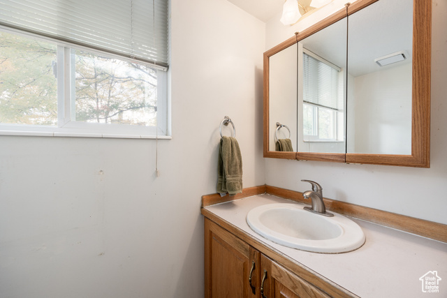 Photo 32 - 430 Country Club Dr, Tooele UT 84074