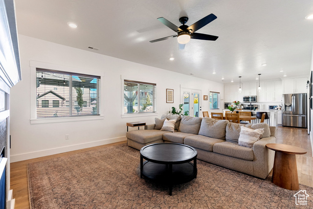 Photo 10 for MLS #2117996 at 261 W 500 South