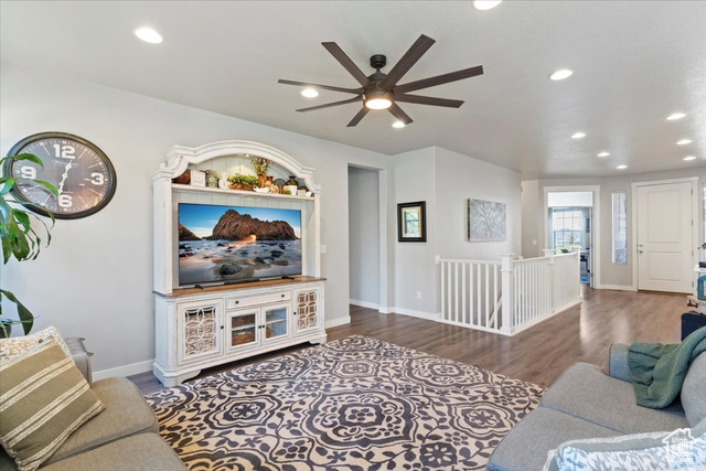 Photo 7 for MLS #2117998 at 587 S 1400 West