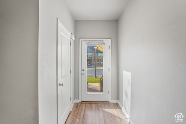 Photo 6 for MLS #2118007 at 4712 W South Jordan Pkwy