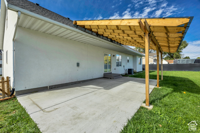 Photo 32 for MLS #2118008 at 911 S Chappel Loop