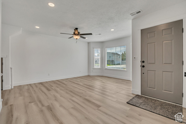 Photo 3 for MLS #2118008 at 911 S Chappel Loop