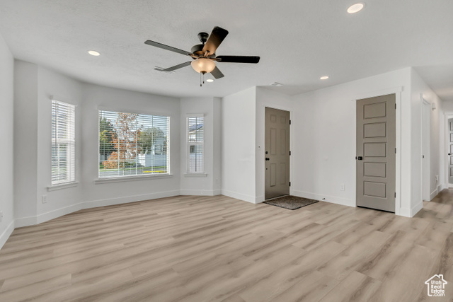 Photo 2 for MLS #2118008 at 911 S Chappel Loop