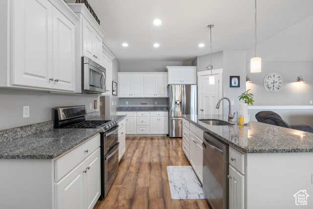 Photo 7 for MLS #2118011 at 924 W 1390 South