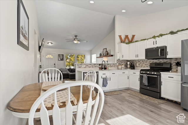 Photo 8 for MLS #2118016 at 4122 E Sioux St