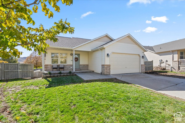 Photo 2 for MLS #2118016 at 4122 E Sioux St