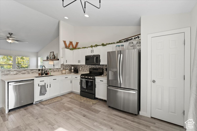 Photo 9 for MLS #2118016 at 4122 E Sioux St