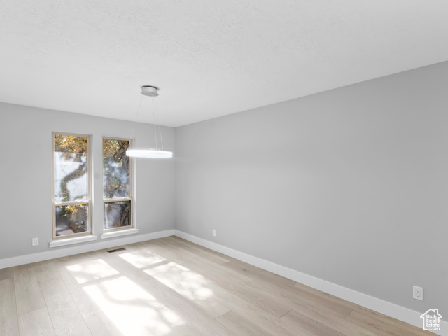 Photo 5 for MLS #2118020 at 2594 Joni Dr