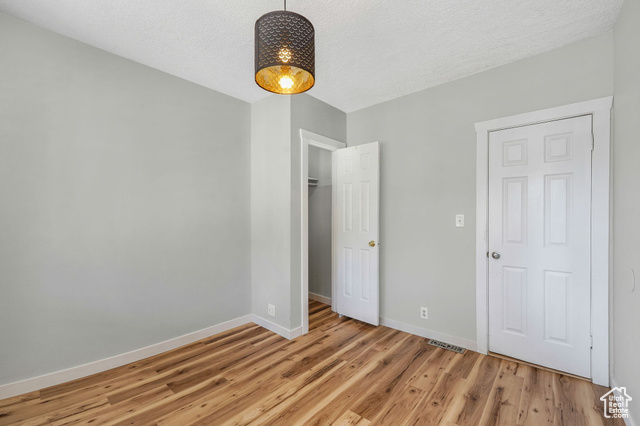 Photo 15 for MLS #2118025 at 753 E Browning Ave
