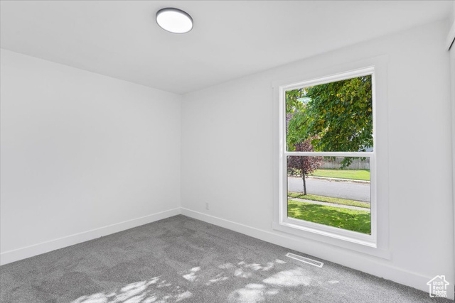 Photo 20 for MLS #2118036 at 1269 E Woodstock Ave