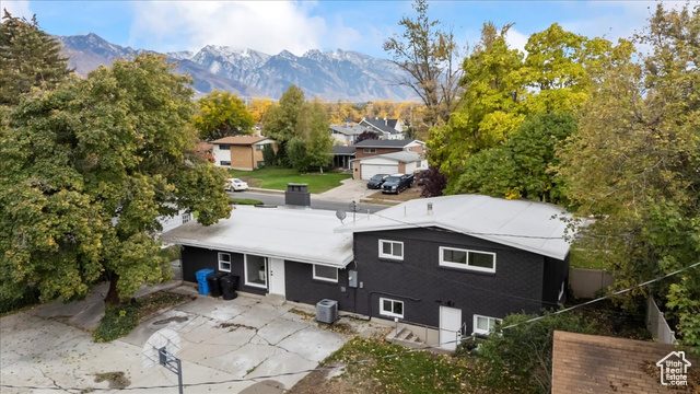 Photo 49 for MLS #2118036 at 1269 E Woodstock Ave