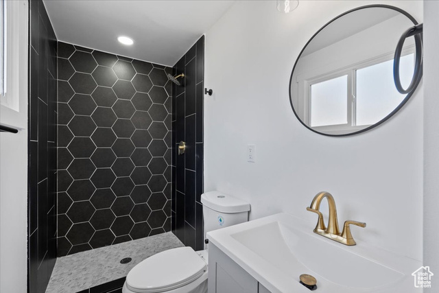 Photo 24 for MLS #2118036 at 1269 E Woodstock Ave
