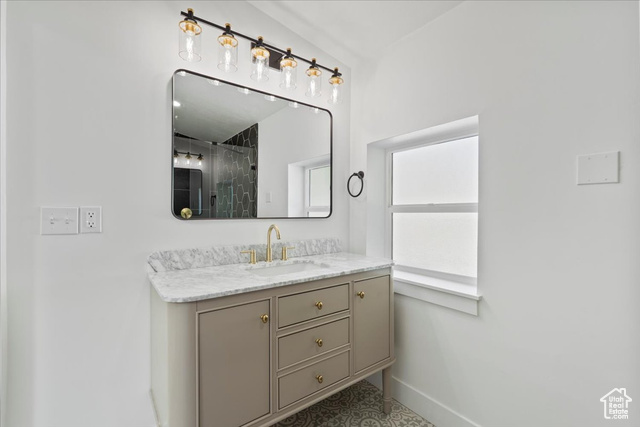 Photo 18 for MLS #2118036 at 1269 E Woodstock Ave